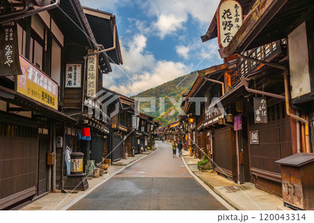 秋の奈良井宿 中山道 秋の奈良井宿 中山道 120043314