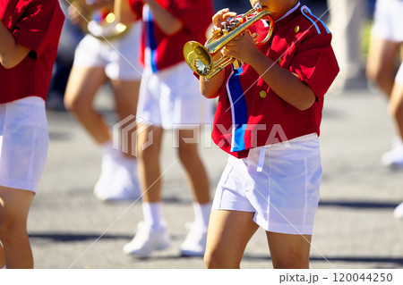マーチングバンド パレード 楽器 マーチングバンド パレード 楽器 120044250