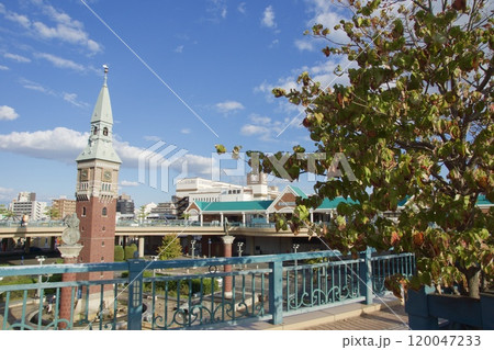 倉敷駅前の風景　岡山観光　インバウンド 120047233