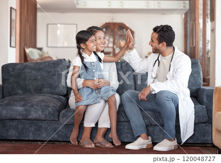 Home, doctor and kid with high five by mother for cardiology, checkup and success in consultation. Woman, girl and pediatrician with celebration for congenital heart disease, recovery and progress 120048727