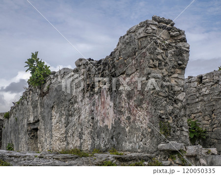 Tulum maya historical archeological site yucatan mexico 120050335