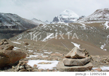西チベット　カイラス山 120052188