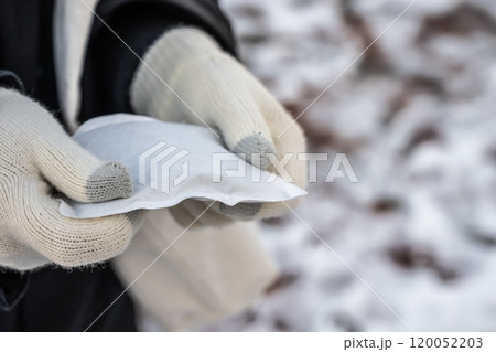 寒い冬のイメージ 寒い冬のイメージ 120052203