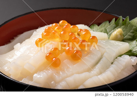 海鮮丼（いか　イクラ） 120058940