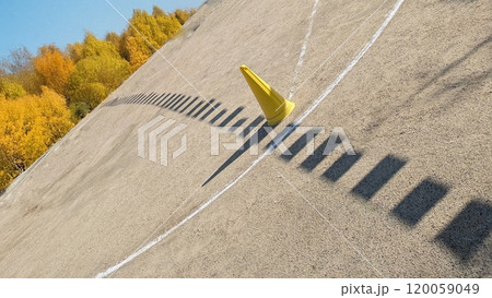 運動会の幕の影は秋へと続く 運動会の幕の影は秋へと続く 120059049