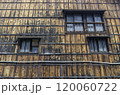 木造建築の壁 120060722