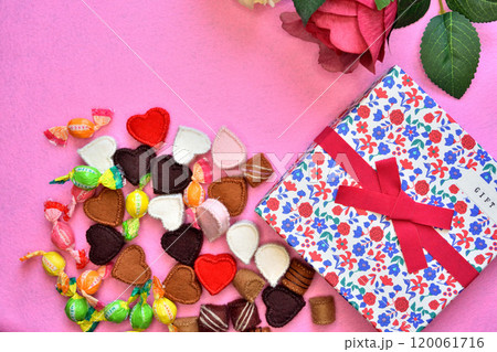 バレンタインデー　ホワイトデー　他記念日イメージ 120061716