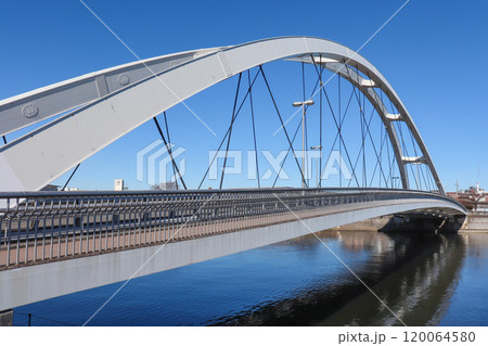 鶴見川橋(神奈川県横浜市鶴見区) 鶴見川橋(神奈川県横浜市鶴見区) 120064580