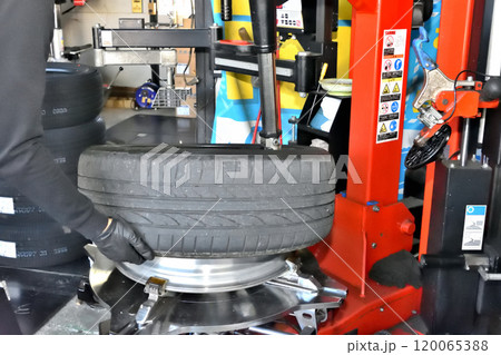 タイヤ交換 パンク タイヤ組み換え タイヤ交換 パンク タイヤ組み換え 120065388