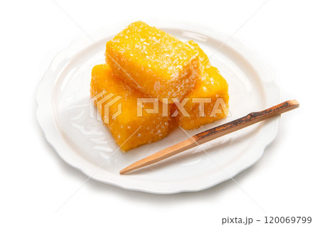 カスドース、長崎の名物カステラ菓子 120069799