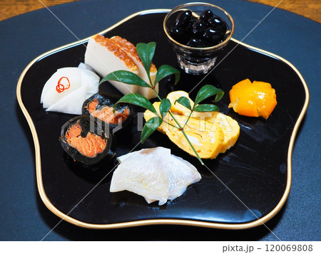 おせち料理 120069808