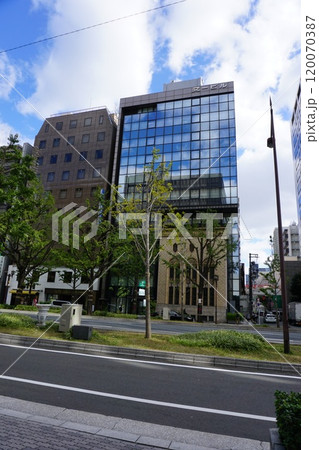 大阪御堂筋本町界隈の風景 大阪御堂筋本町界隈の風景 120070387