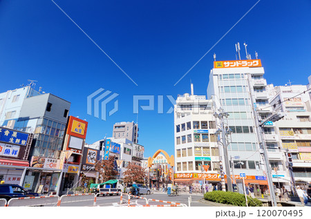東京　高円寺　高円寺駅　駅前風景 120070495