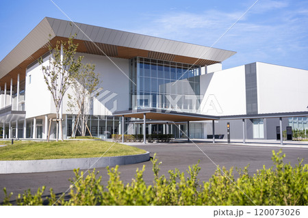 鳥取県立美術館 120073026