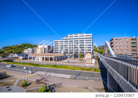 日本の横浜都市景観 横浜市営地下鉄グリーンライン 北山田駅やKOBANなどを望む＝7日 120073067