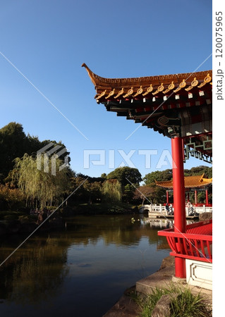 神奈川県川崎市 大師公園内の中国庭園・瀋秀園 神奈川県川崎市 大師公園内の中国庭園・瀋秀園 120075965