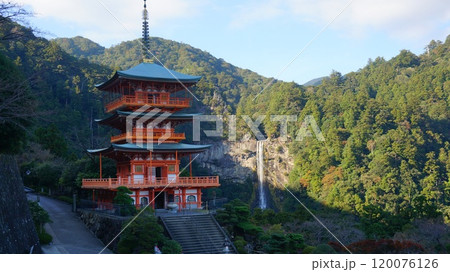 那智の滝 120076126