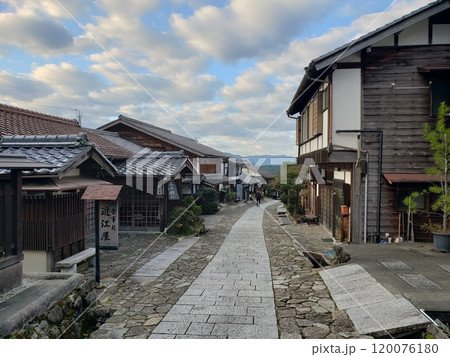 宿場町　中山道　馬籠宿　岐阜県 120076180