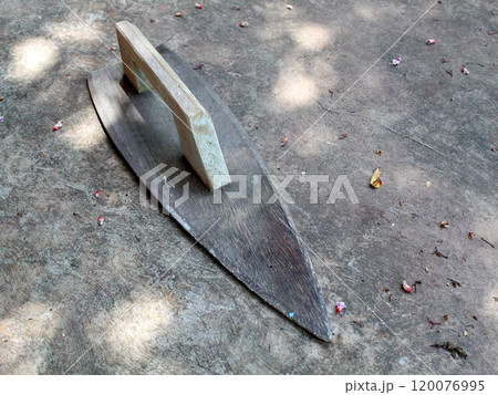 Wooden casters, one of the tools for cement casters Wooden casters, one of the tools for cement casters 120076995