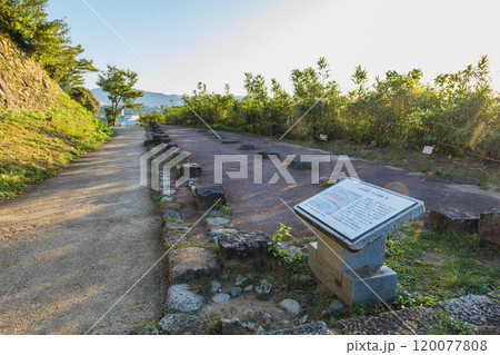 岐阜 苗木城 武器蔵・具足蔵 岐阜 苗木城 武器蔵・具足蔵 120077808