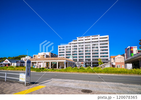 日本の横浜都市景観 横浜市営地下鉄グリーンライン 北山田駅やKOBANなどを望む＝7日 120078365