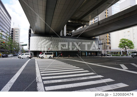 大阪市中央区本町　船場センタービル風景 120080474