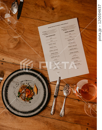 modern presentation of food in catering establishments modern presentation of food in catering establishments 120084637