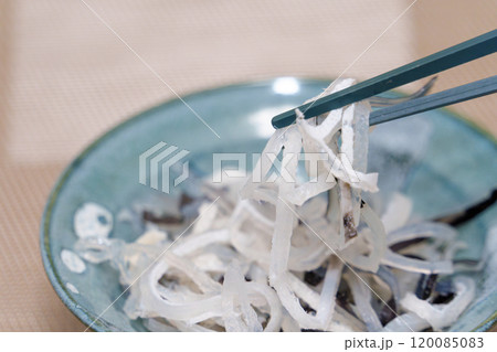 ふぐの湯引き皮(ふぐ刺し) ふぐの湯引き皮(ふぐ刺し) 120085083