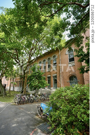 國立臺灣大學（台湾・台北市大安区）  120086712