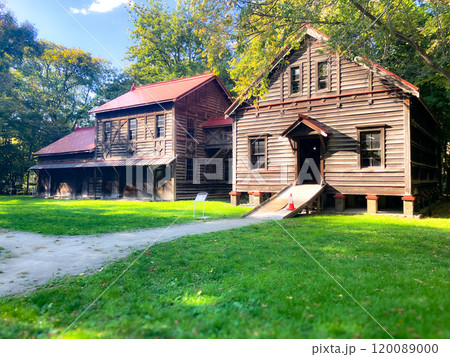 北海道大学第二農場動力室・脱ぷ室・収穫室　2024年9月 120089000