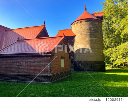 北海道大学第二農場牛舎　2024年9月 120089134