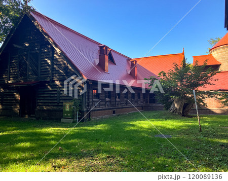 北海道大学第二農場牛舎　2024年9月 120089136