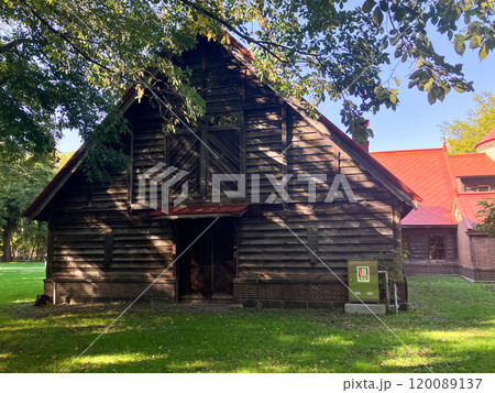 北海道大学第二農場牛舎　2024年9月 120089137