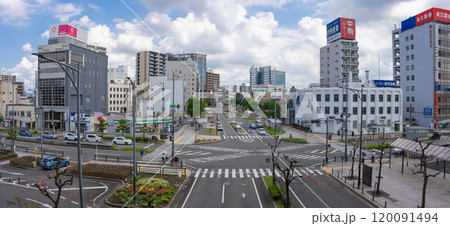 尾張一宮駅前のパノラマ風景 120091494