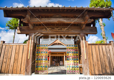 風ぐるまが舞う和田八幡宮 風ぐるまが舞う和田八幡宮 120093626