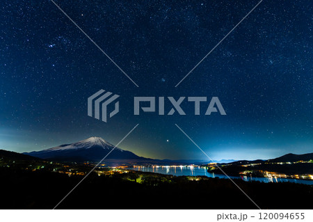 山梨　山中湖パノラマ台の星景 120094655