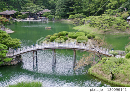 国の特別名勝・栗林公園(香川県・高松市) 国の特別名勝・栗林公園(香川県・高松市) 120096141