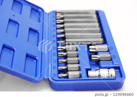 A set of single-sided chrome steel bits in a blue plastic box A set of single-sided chrome steel bits in a blue plastic box 120096860