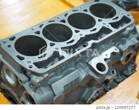エンジンの部品(シリンダーブロック) エンジンの部品(シリンダーブロック) 120097277