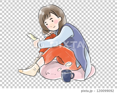 部屋でくつろぎながらスマホを見る女性 120099092