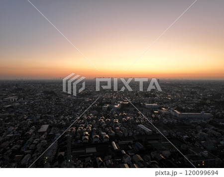 【武蔵野上空から空撮】東京の日の出・sunrise in tokyo 【武蔵野上空から空撮】東京の日の出・sunrise in tokyo 120099694