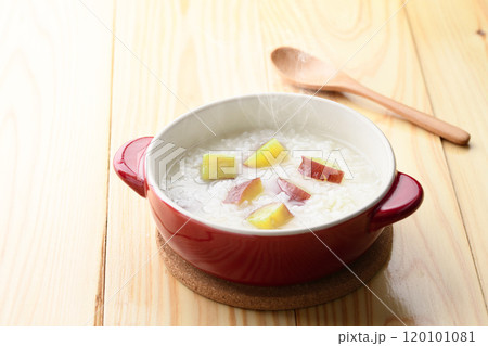 さつまいものお粥 ( 芋かゆ ) さつまいものお粥 ( 芋かゆ ) 120101081