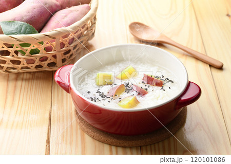 さつまいものお粥 ( 芋かゆ ) さつまいものお粥 ( 芋かゆ ) 120101086