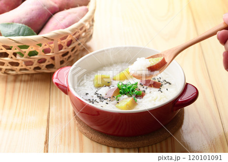 さつまいものお粥 ( 芋かゆ ) さつまいものお粥 ( 芋かゆ ) 120101091