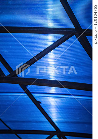 Blue polycarbonate canopy 120104765