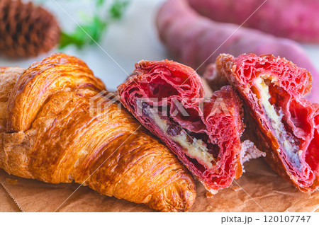 さつまいも味とプレーンのクロワッサン 120107747