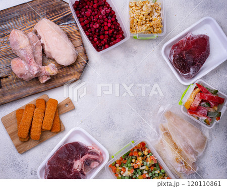 Set of various frozen products 120110861