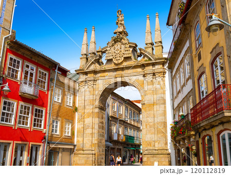 Arch of the New Gate. Braga, Portugal 120112819