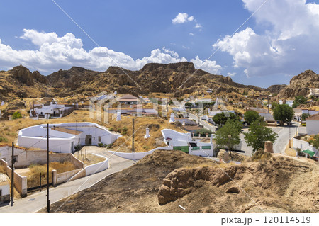 Guadix caves houses (Cuevas de Guadix), Guadix, Province of Granada, Andalusia, Spain Guadix caves houses (Cuevas de Guadix), Guadix, Province of Granada, Andalusia, Spain 120114519