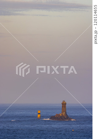 Coast with Phare de la Vieille near Pointe du Raz, Brittany, France Coast with Phare de la Vieille near Pointe du Raz, Brittany, France 120114655